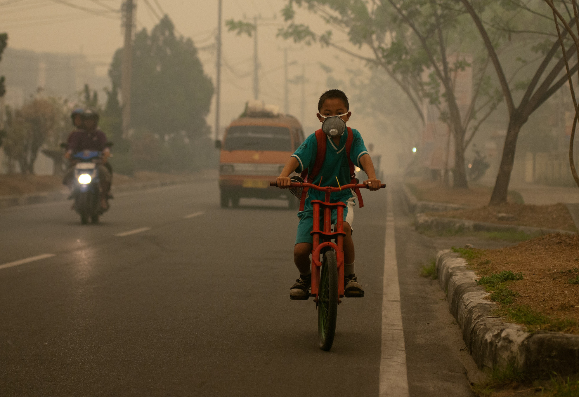 Cycling with a mask