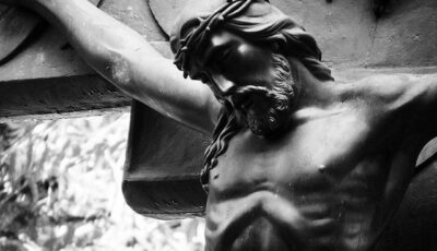 Jesus on the cross big