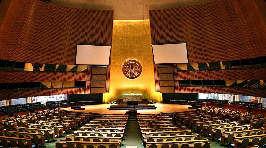 Image credit: United Nations General Assembly hall in New York City, Some rights reserved by Patrick Gruban, flickr creative commons