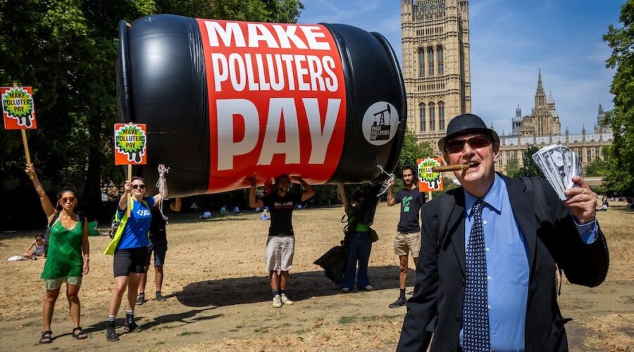 Image credit: Andy Aitchison, 350